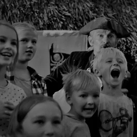 Przystan Tlo Dla Mew ريدزيفو