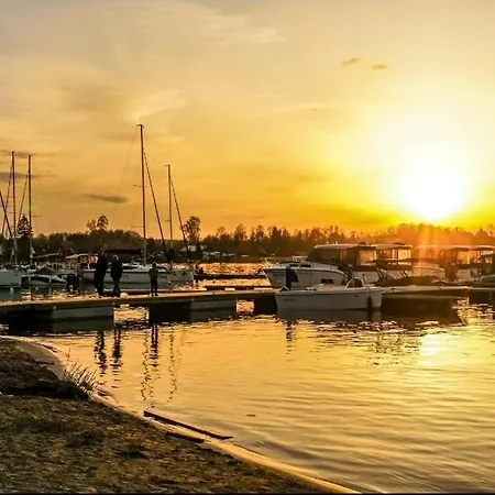 Przystan Tlo Dla Mew ريدزيفو