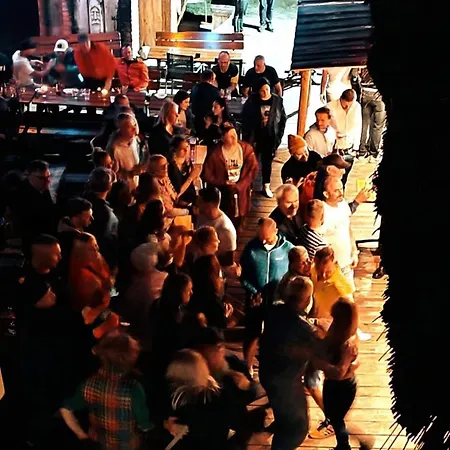 Przystan Tlo Dla Mew * ريدزيفو